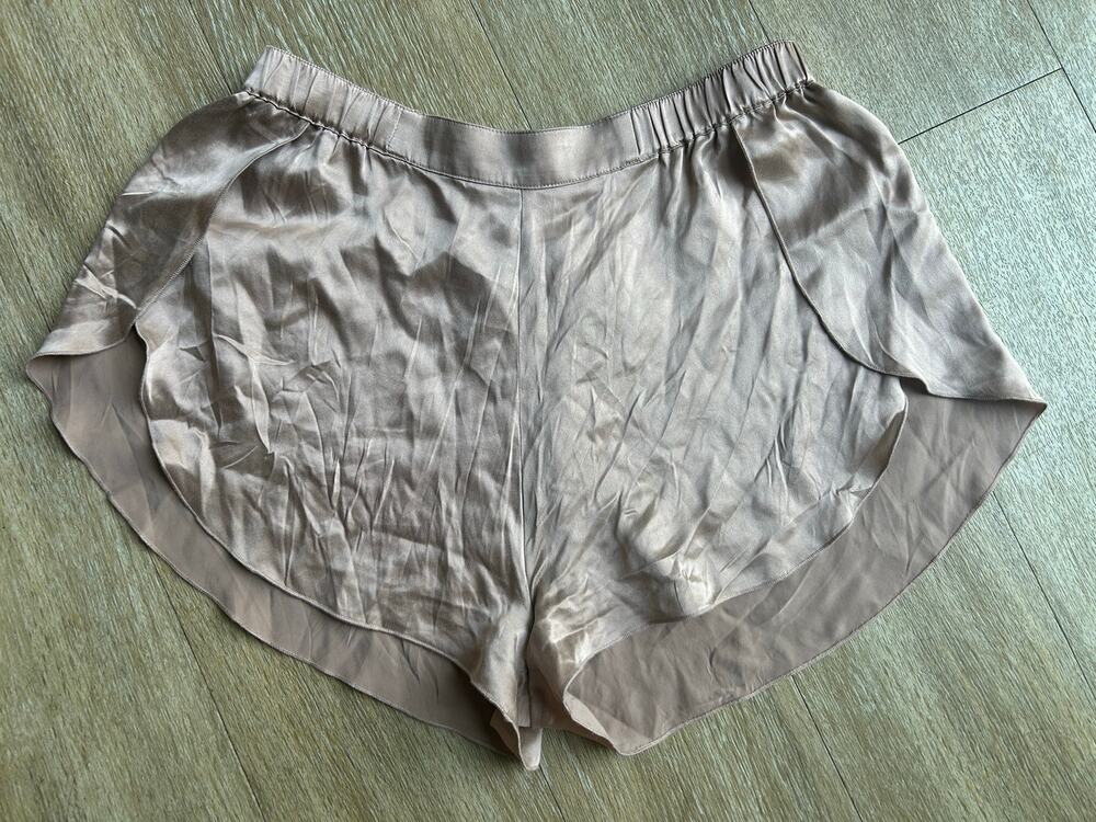 Lunya Washable 100%Silk Tulip SleepShorts Pajama Bottoms Mauve TaupeBlush luxury